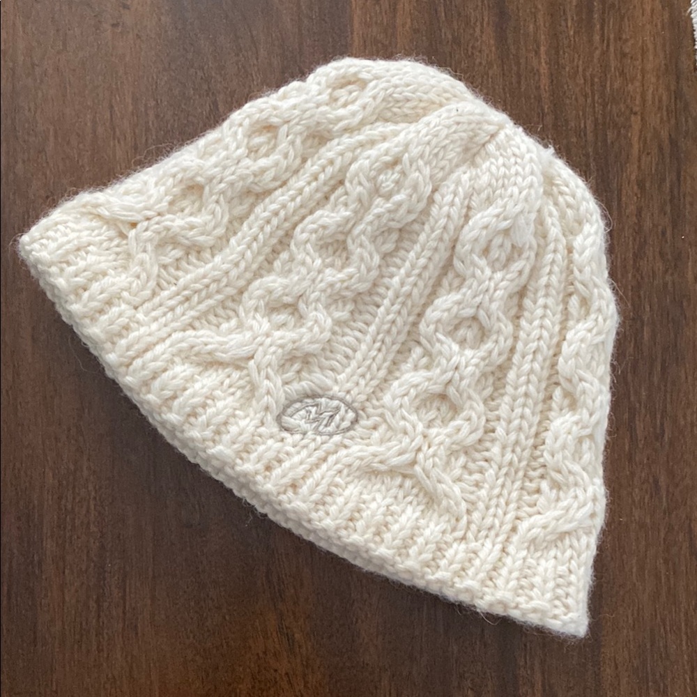 Cloudveil - Cable Knit Beanie